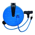 thumbnail image 1 of FlexiCord Cordon d'Intérieur sur Bobine en Métal Rétractable SJTW 16/3 GFI Bleu 30pi, 1 of 1