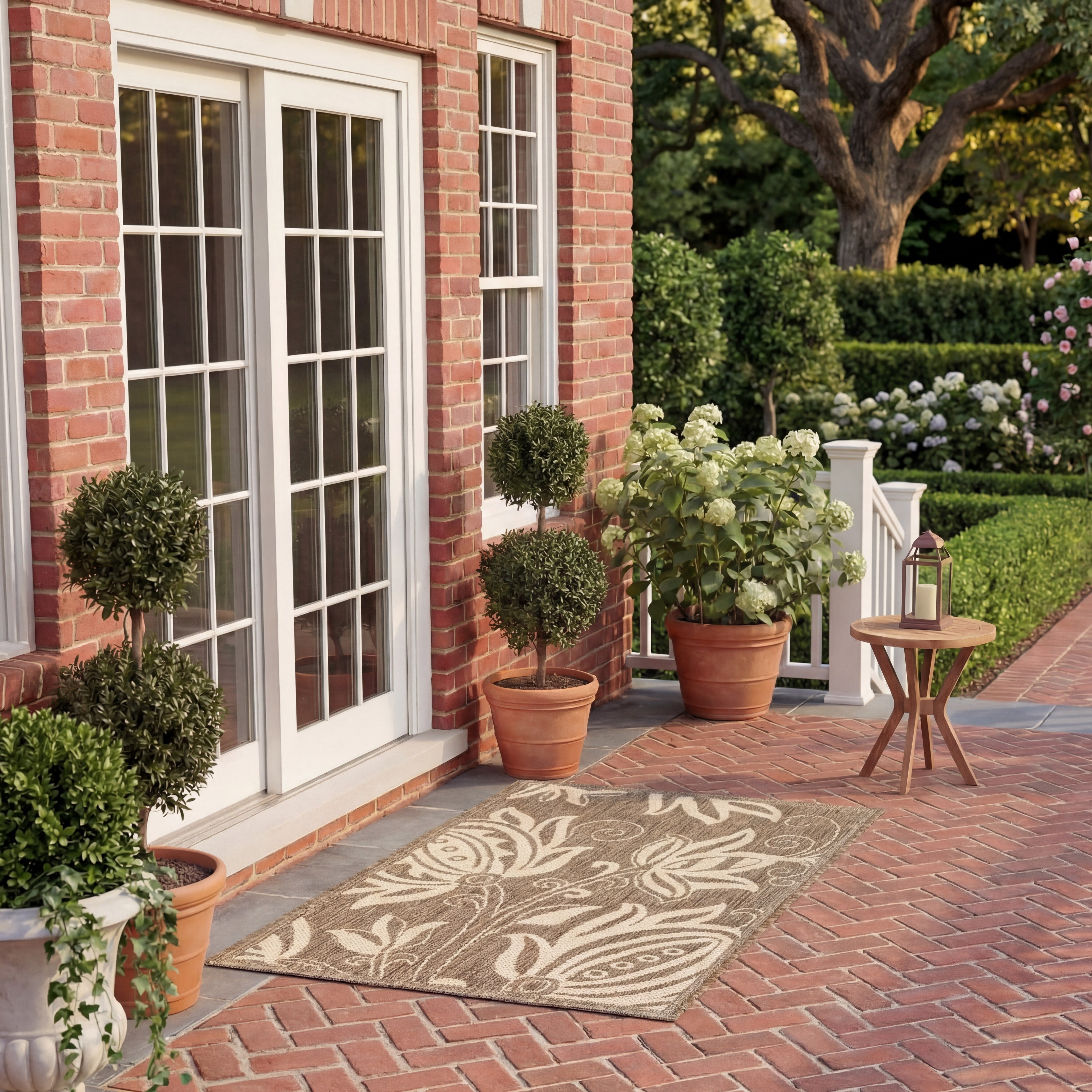 Safavieh Courtyard Crystal Floral Indoor/Outdoor Area Rug, Brown/Natural, 2' x 3'7"