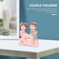 thumbnail image 3 of GOOHOCHY 1 figura romántica de pareja para decorar el día de San Valentín, de resina., 3 of 8
