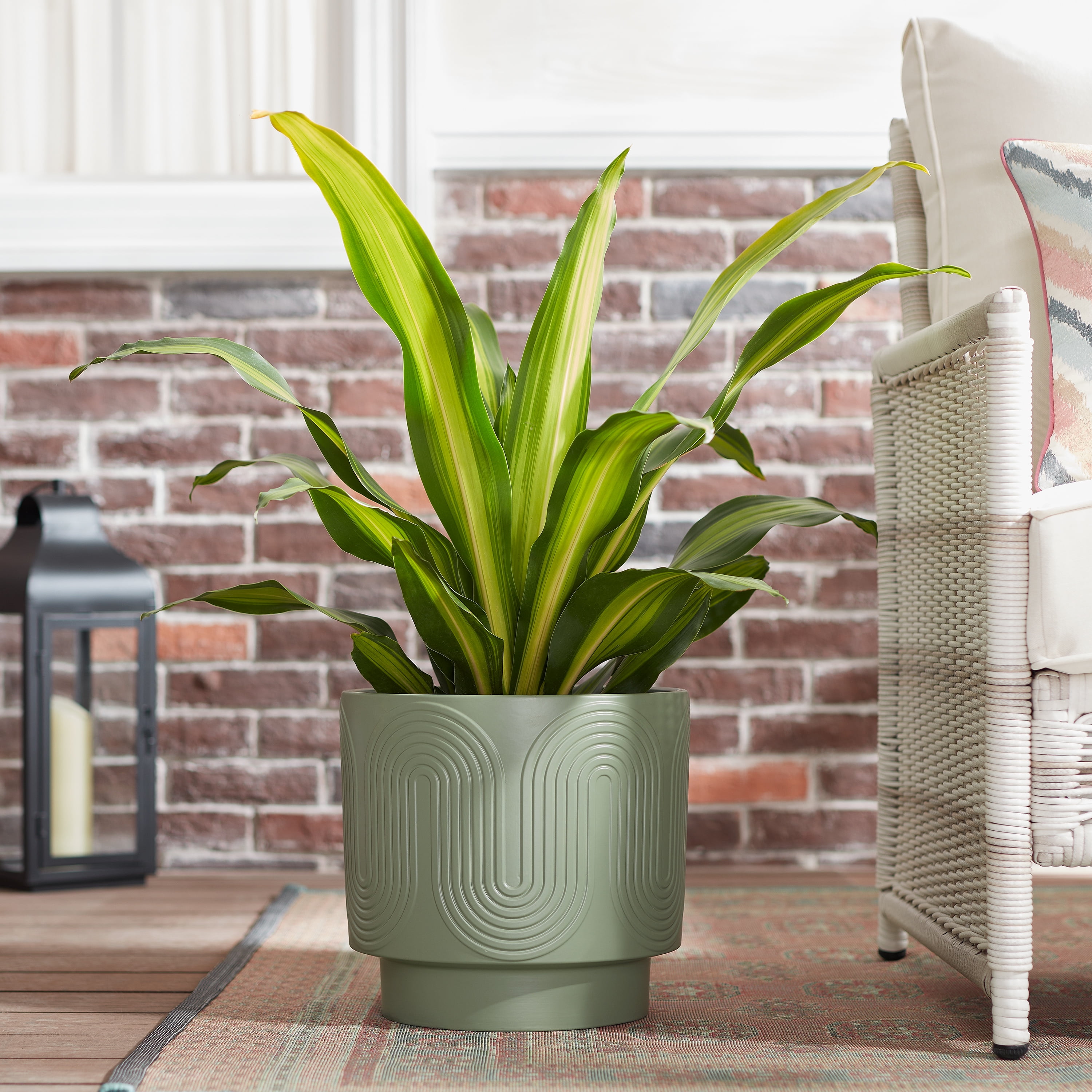 (2 pack) Better Homes & Gardens Pottery 12" Amy Wave Ceramic Planter, Green