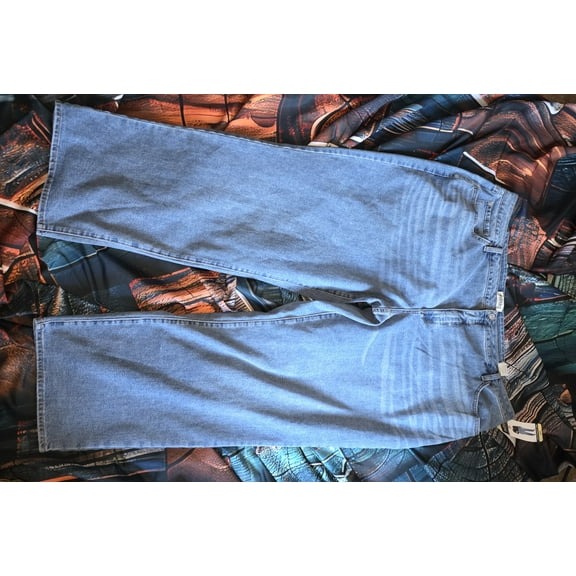 Edited By Remi Bader Women's 26W Blue Jeans