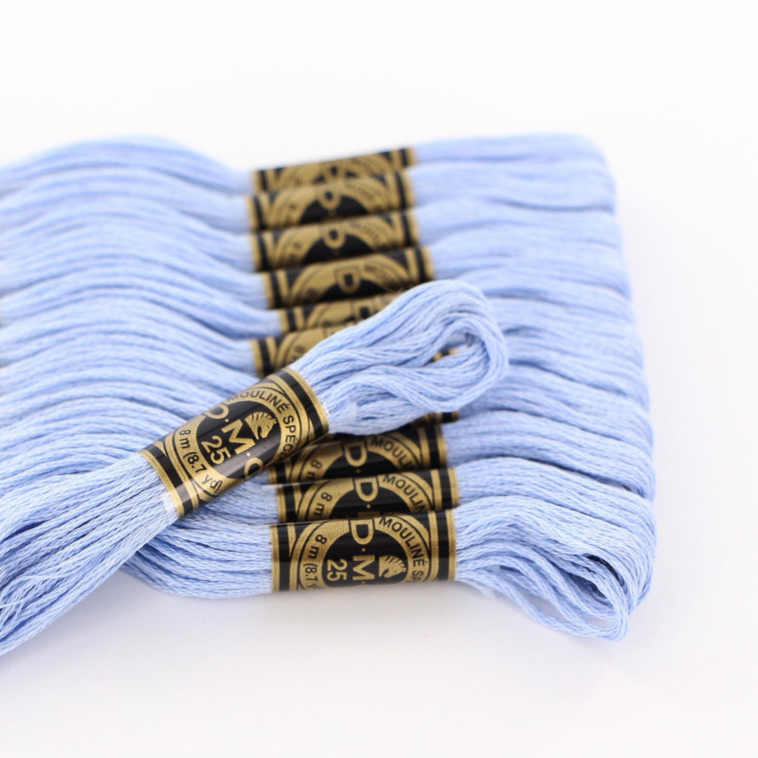 Fil à broder DMC 6 brins 8m – Blanc 6 Brins