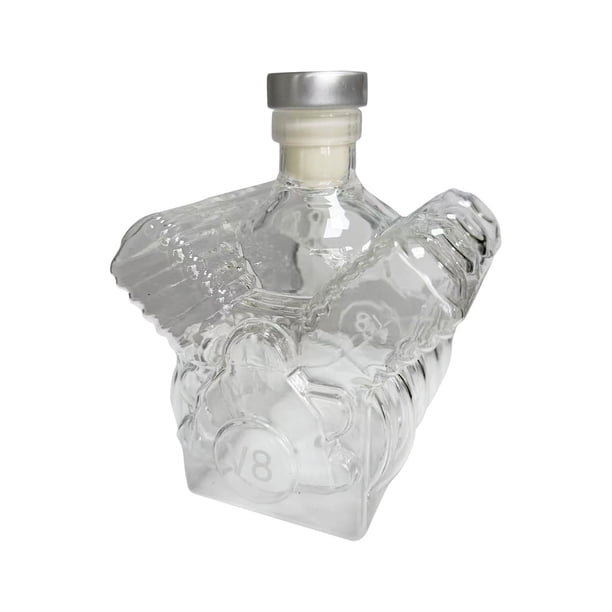 Wmhnj Decantador de whisky estilo motor con construccin de resina, capacidad de 750 ml, ideal para exhibir en bares y como regalo para entusiastas del automovilismo.