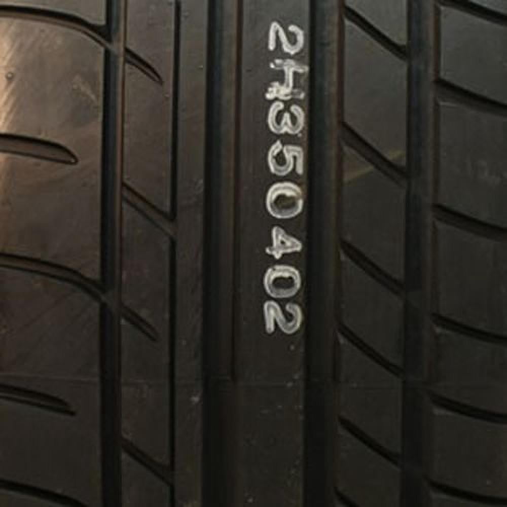 Mickey Thompson Street Comp P245/40R18 97Y Tire Fits: 1987-91 Chevrolet Blazer Silverado, 1981-86 Chevrolet K5 Blazer Silverado