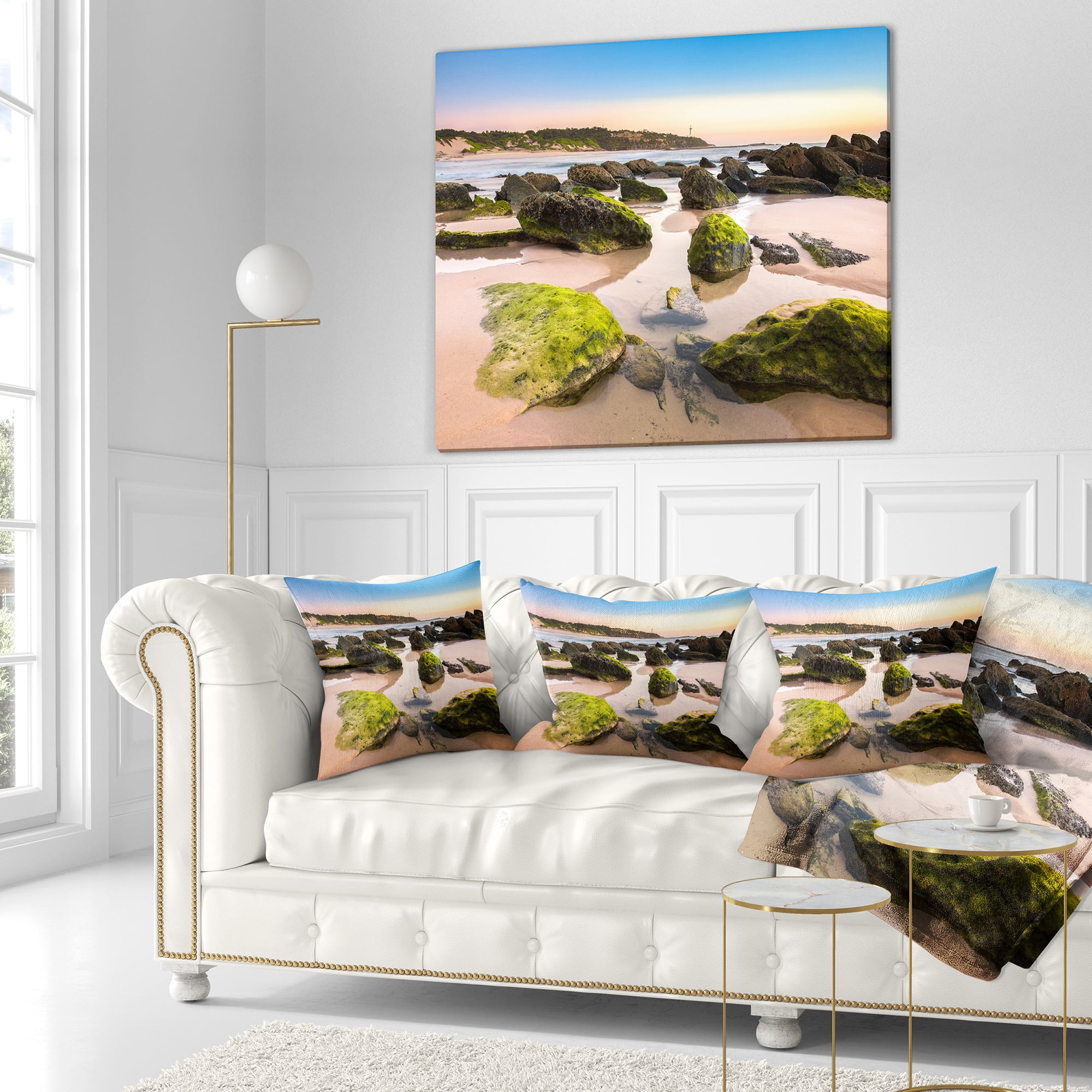 Designart Amazing Landscape at Noraha Head - Seashore Throw Pillow - 18x18
