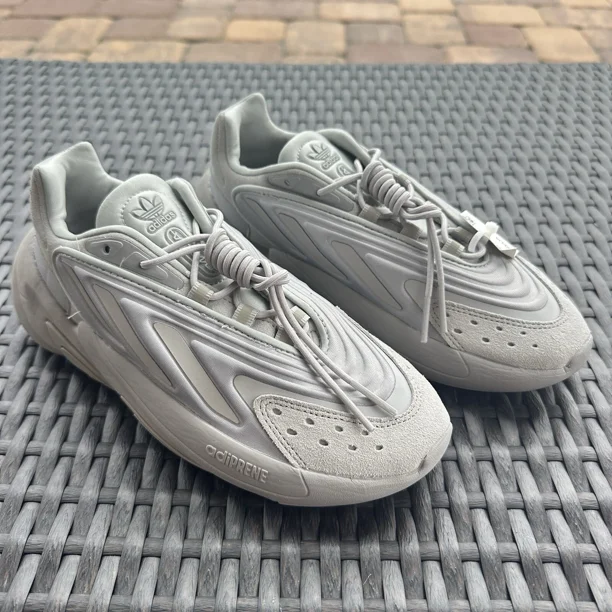 Ad-id-as Ozelia Triple Grey Men's Athletic Shoes H04252 Size 6