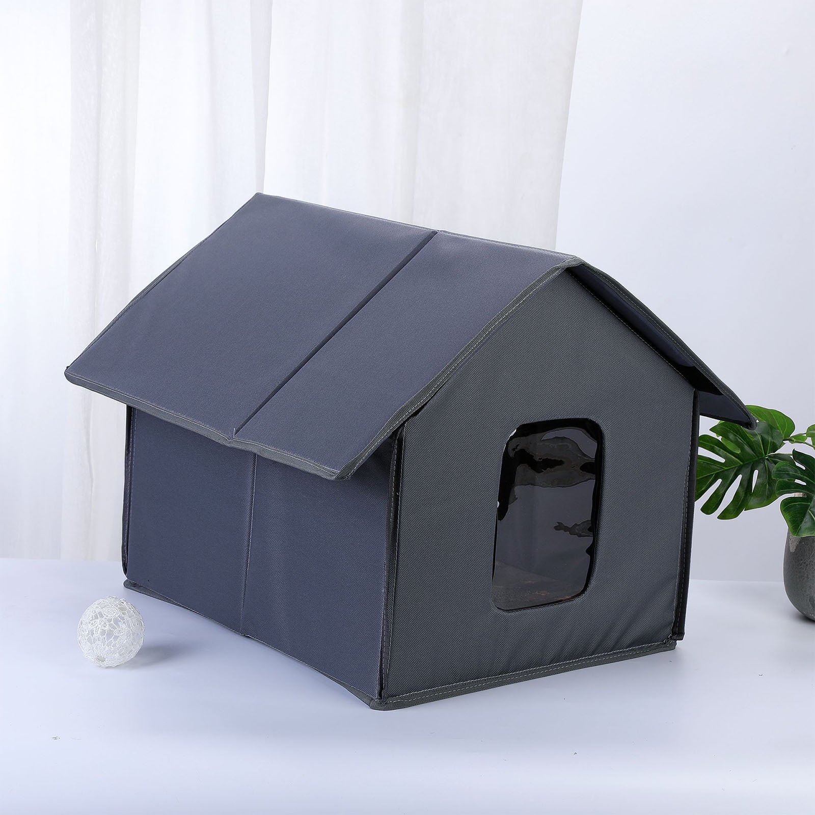 Easy Assembly Insulated Cats House for Outdoor Use in Winter Waterproof Shelter Warm House for Outdoor Strays