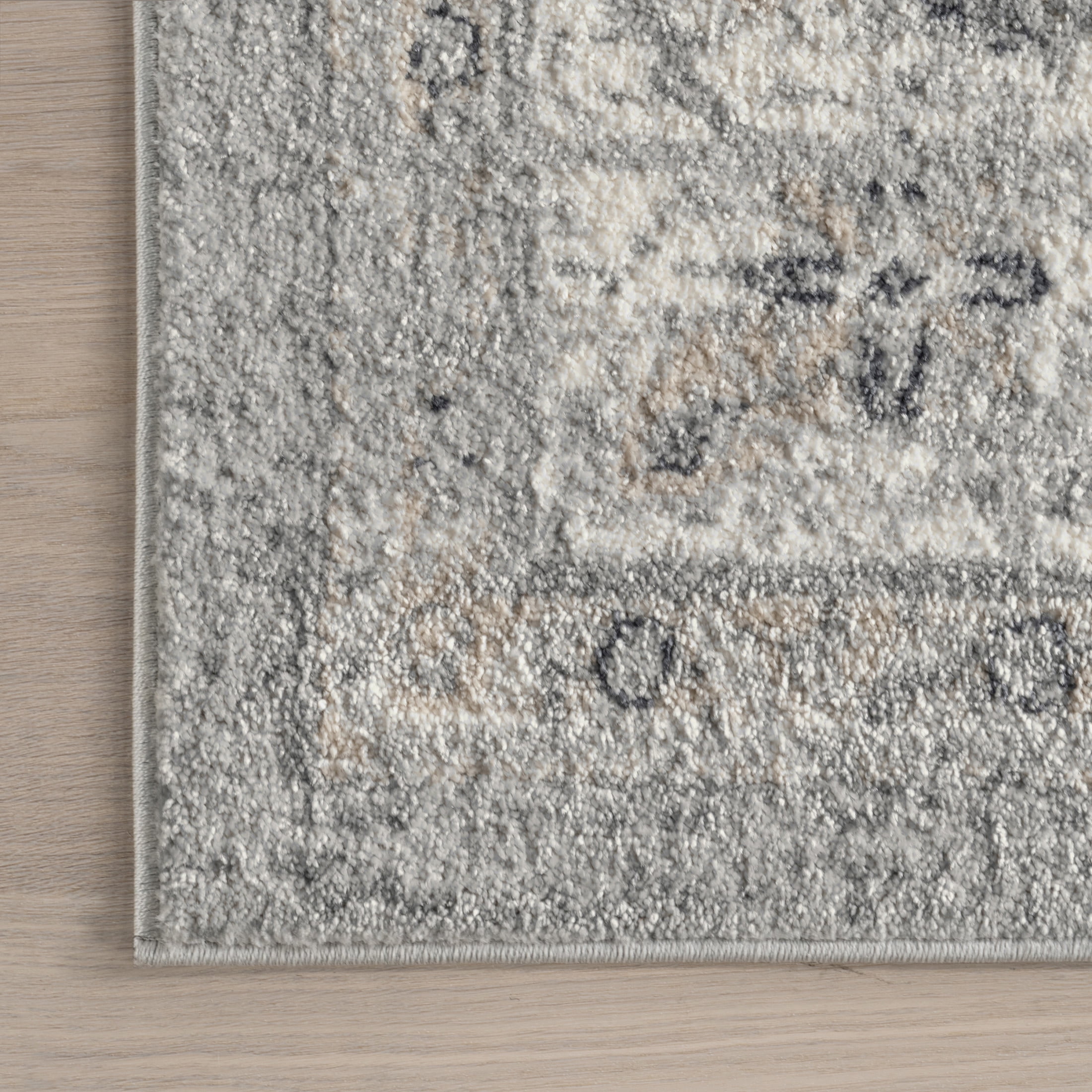 nuLOOM Gena Distressed Transitional Medallion Area Rug, 6' x 6', Square, Gena Light Grey