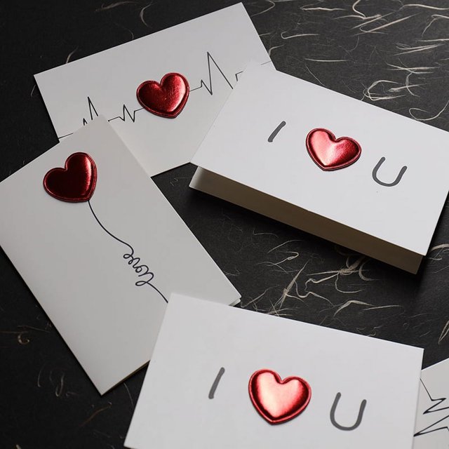 Carta de amor Tarjeta de felicitación para el día de San Valentín Tarjeta de felicitación de cuero hecha a mano con estéreo de amor Tarjeta de bendición para el día del maestro con latidos