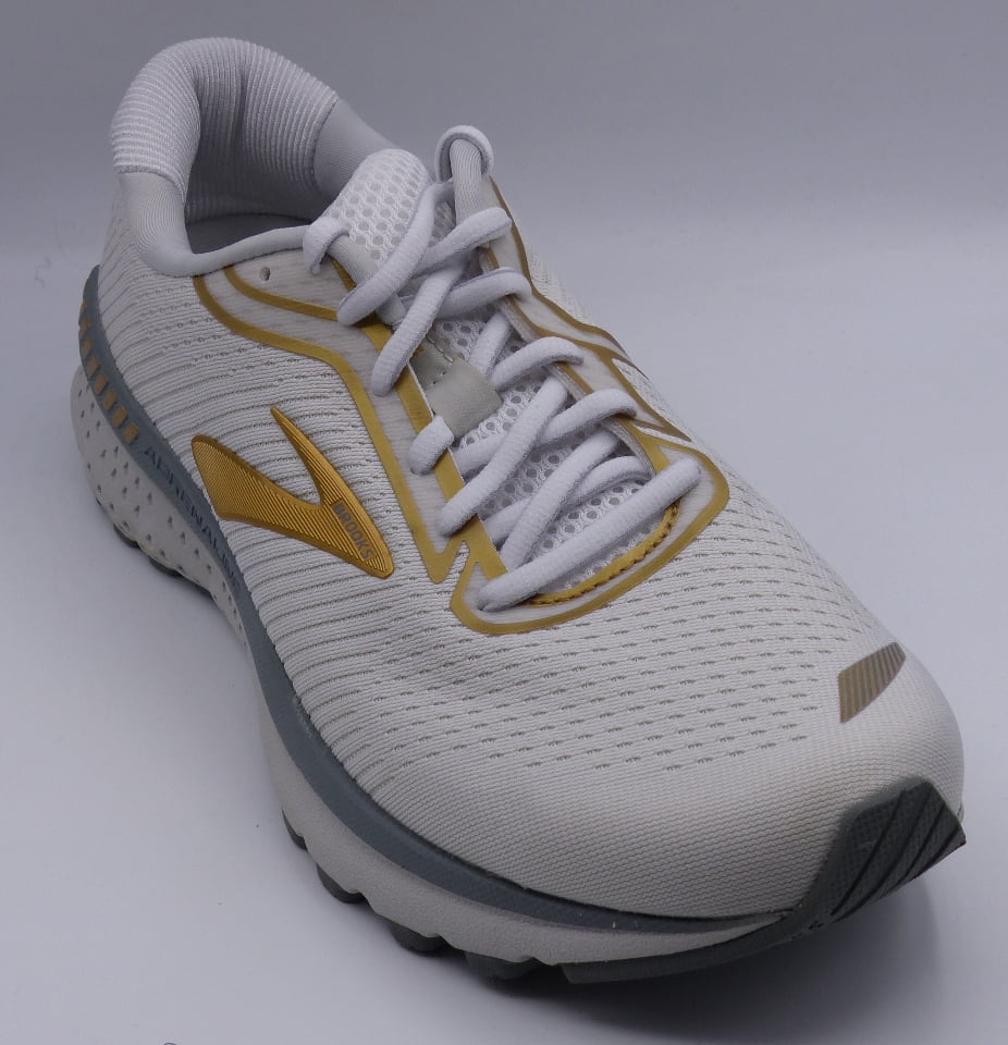 brooks adrenaline womens 10