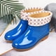 thumbnail image 1 of Botas de lluvia para mujer, antideslizantes, cortas, con punta redonda, de PVC y acolchado azul, talla 36, 1 of 5