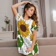 thumbnail image 3 of Easygdp Plump Sunflower And Sketch Camisón de manga corta para mujer, informal, estampado, 3 of 6