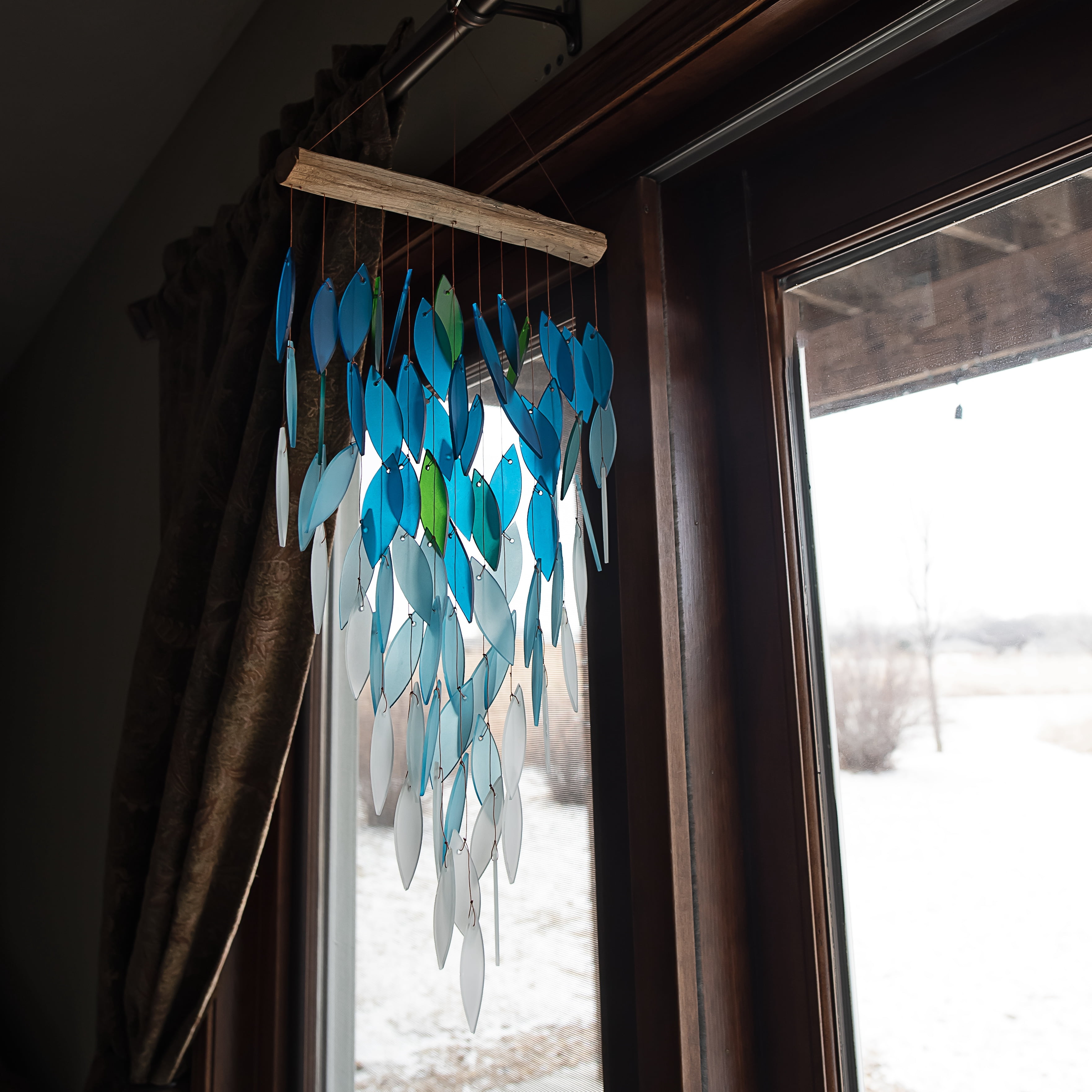 Blue Handworks Glass Wind Chime Deluxe Ocean Waterfall Wind Chimes for Outdoors 31.5in x 11in