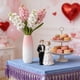 thumbnail image 4 of Jarrón de cerámica con degradado de meñique de 9,4" • Decoración de mesa moderna y elegante para el hogar • Acento de arreglo floral brillante rosa blanco duradero, 4 of 6