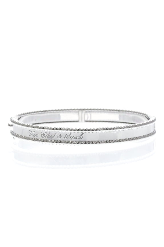 Pre-Owned Van Cleef & Arpels Perle Signature Bracelet White Gold (18K) No Stone Bangle Silver