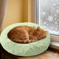 thumbnail image 5 of Cama redonda y cálida de 70 cm para gatos y perros, cómoda y acogedora para el invierno, 5 of 5