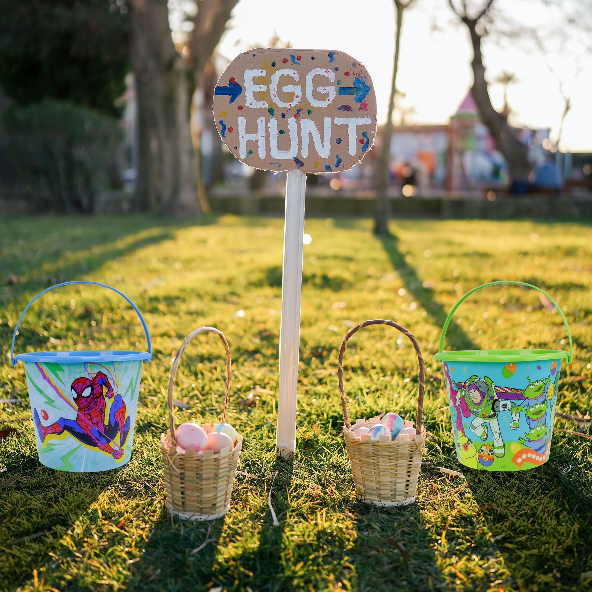 Spiderman Jumbo Plastic Easter Basket, Blue, by Ruz