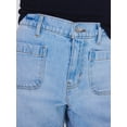 thumbnail image 4 of Free Assembly Women's and Women's Plus Patch Pocket Denim Shorts, 4" Inseam, Sizes 0-28W, 4 of 5