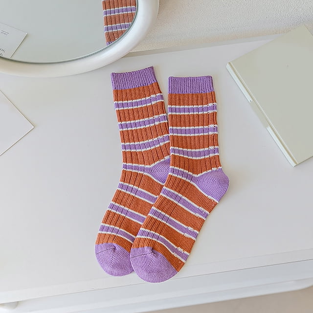 Chaussettes Décontractées Mignonnes Rayées Tricotées Contrastées Bas de compression Violettes