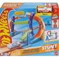 thumbnail image 1 of Set de atletismo para coches de juguete Hot Wheels Flip & Jump Sacacorchos Loop, 1 of 1