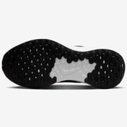 Nike Revolution 7 Women's Road Running Shoes (Extra Wide) (FZ6829-002, Black/White/Metallic Gold) Size 10