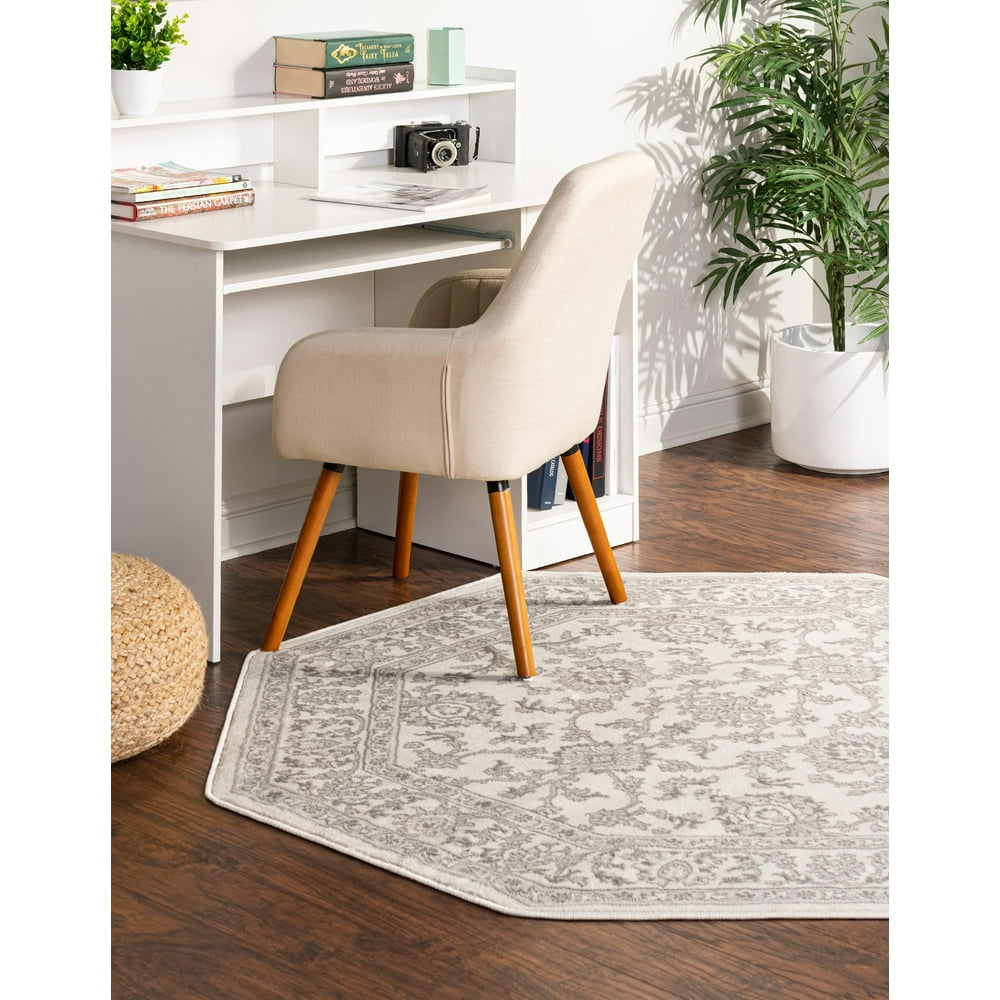 Charlotte Collection Rug 8 Ft Octagon Ivory LowPile Rug