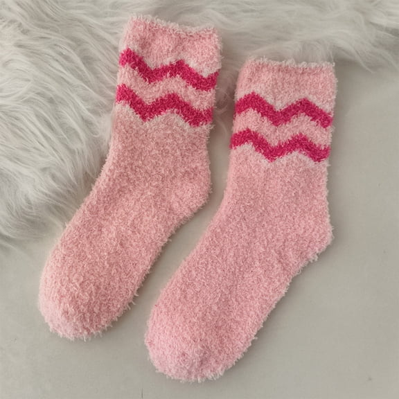 Willtoo Ladies' Coral Velvet Socks Valentine's Day Socks Velvet Socks Pink Heart Fuzzy Socks, Valentine's Day Theme, One Size, 12.99 Inches