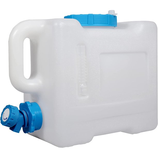 REDCAMP 2.1 Gallon/8L Portable Water Container with Spigot, Water