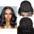 thumbnail image 1 of Peluca Ondulada con Encaje Negro y Centro Dividido, Cabello Corto y Rizado natural, 1 of 10