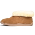 thumbnail image 1 of Botines Minnetonka de piel de oveja para hombre, color dorado, talla 7M, 1 of 7
