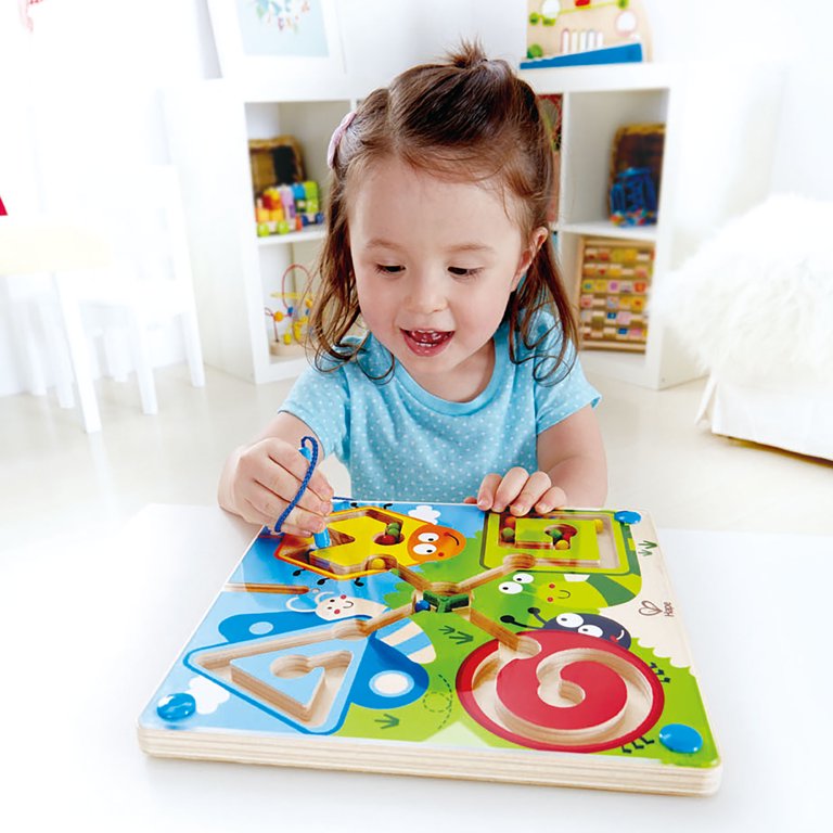 Hape: Best Bugs Magnetic Maze - Wooden Magnetic Wand Bead Maze