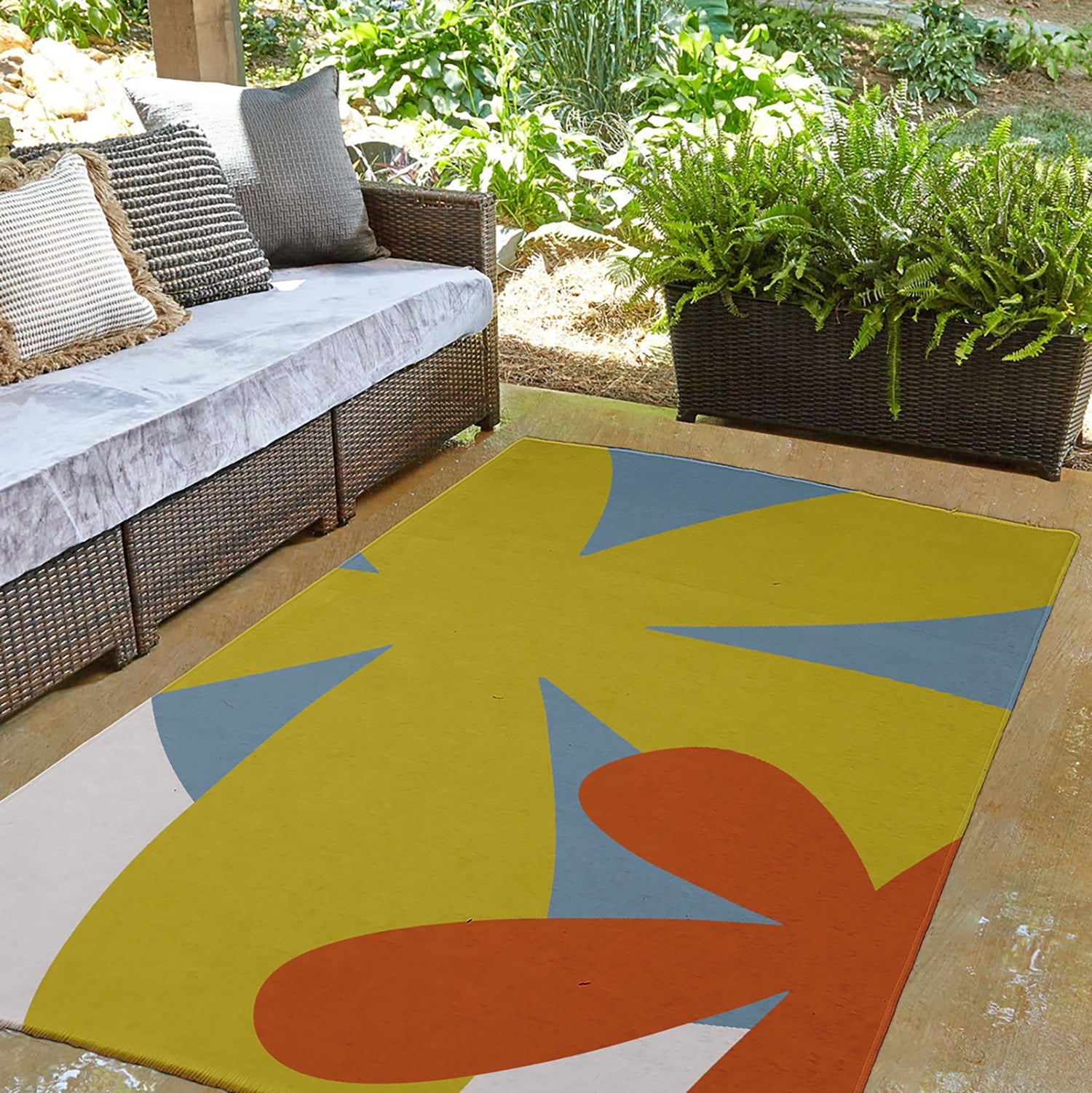 3' x 5' Simply Daisy Bold Flowers Modern & Contemporary Chenille Area Rug, Mustard Yellow