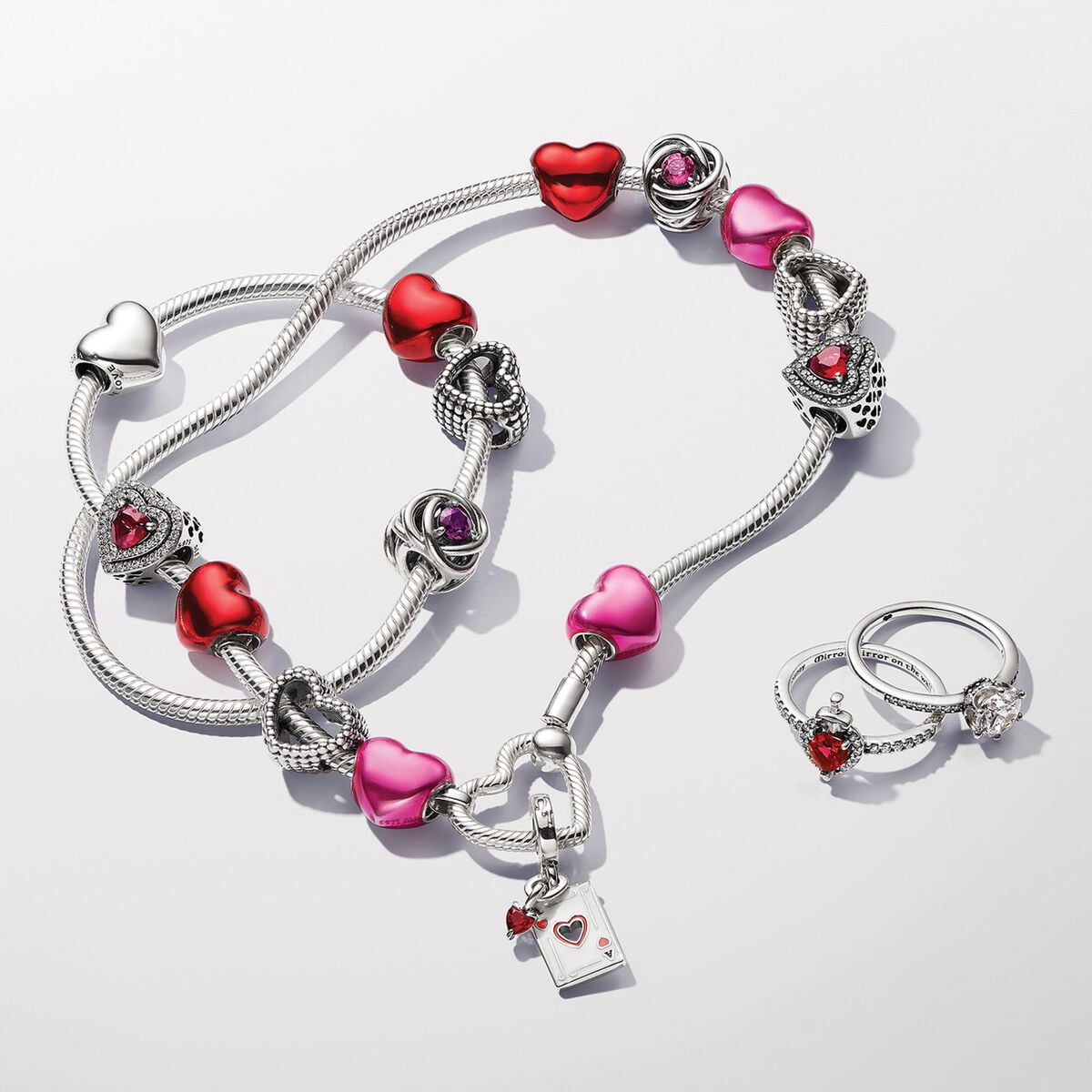 Disney x Pandora Disney Villains Queen of Hearts Double Dangle Charm