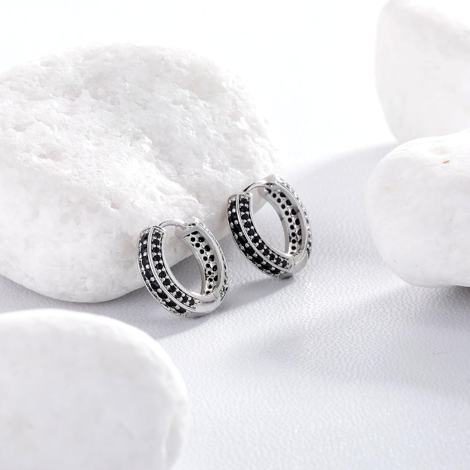 Leander Iced Out Hoop Earrings Cubic Zirconia Huggie Cartilage Cuff Hypoallergenic 14K Gold Plated Luxury Fashion Round Circle Earrings For Men Women