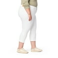 thumbnail image 2 of Levi Strauss Signature Women's and Women's Plus Mid Rise Capri Jeans, Sizes 2-28, 2 of 6