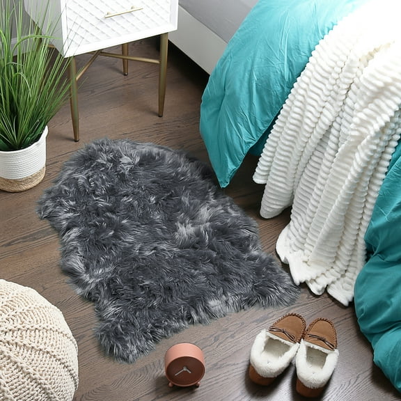 Clara Clark Ultra Soft Faux Fur Sheepskin Rug – Gray, Australian Rugs, Fluffy Rugs for Vanity Seats Chairs Cover - Shaggy Area Luxury Home Throw Plush Seat Pad, Floor Australian Rugs - 2ft x 3ft