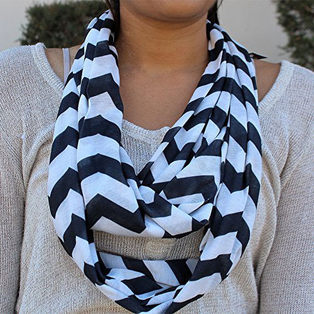Women's Chevron Patterned Infinity Scarf with Zipper Pocket - image 5 of 8