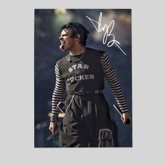 Music Poster- Yungblud 2025 Singer Poster - Vintage Style - Size 24x36 - Kiloa