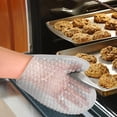 thumbnail image 2 of Guante de Cocina "Poppin Hot" Fred & Friends POPHOT, 2 of 3