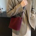 thumbnail image 4 of Bolso Bandolera Bombonera Ante (Vino) Rojo, 4 of 9