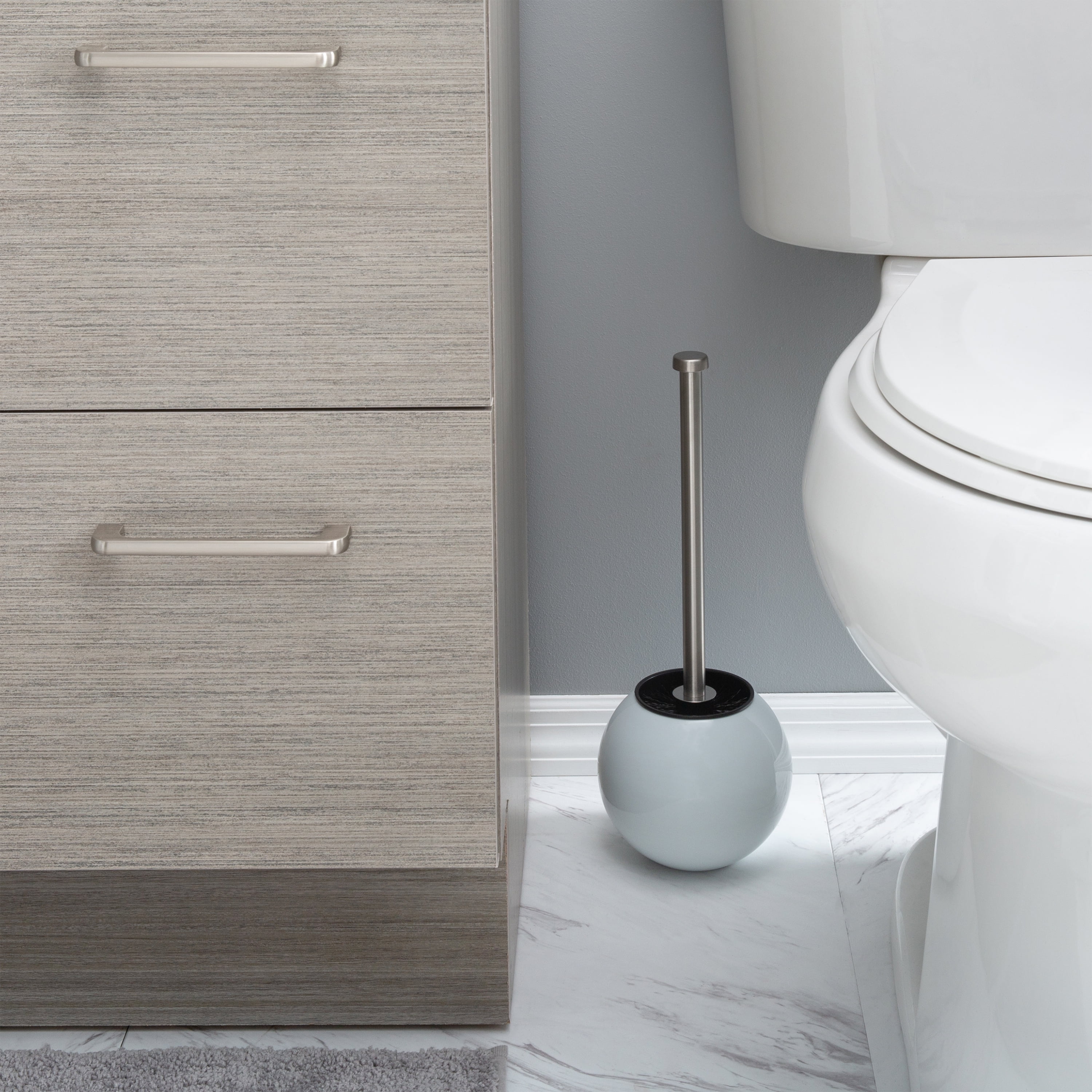 Bath Bliss 2 Pack Globe Design Toilet Brush and Holder in White