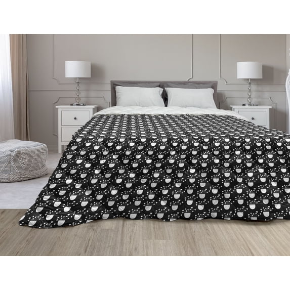 Psychedelic Down Alternative Comforter, Abstract Grid Curved Forms Hallucinatory Fractal Dreamy Stripes, Microfiber Quilt for All Season, 5 Sizes, Black and White, by Ambesonne