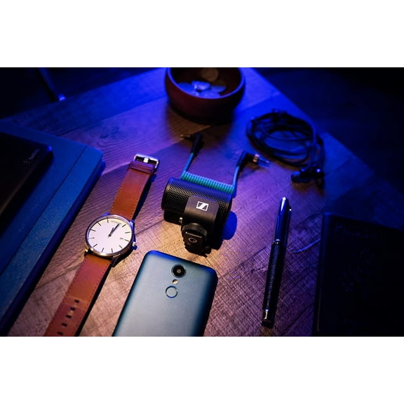 MKE 200 Compact On-Camera Microphone with Wind Protection, Compatible with Cameras & Mobile Devices