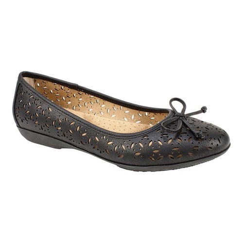 white mountain ballet flat