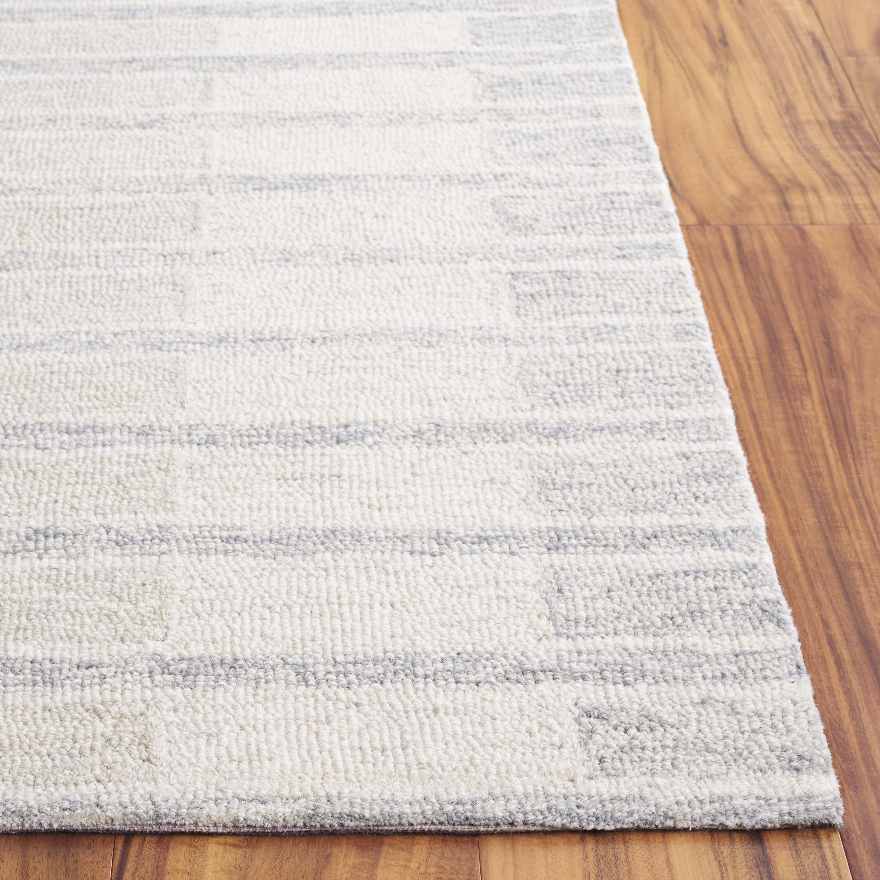 Safavieh Ebony Arnold Striped Area Rug, Beige/Gray, 8' x 10'