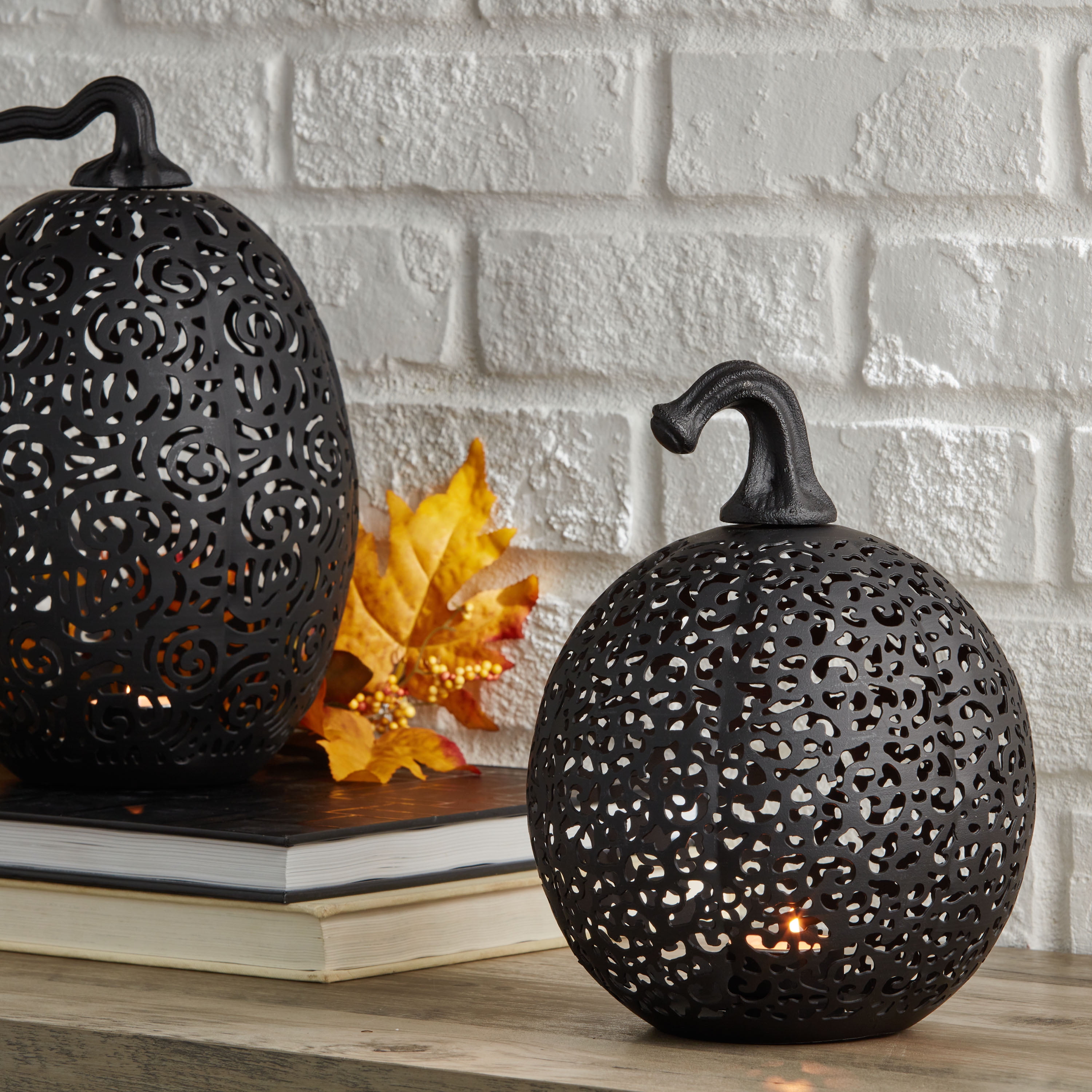 Way To Celebrate Metal Pumpkin Tea Light Holder Black, 8.75 inch