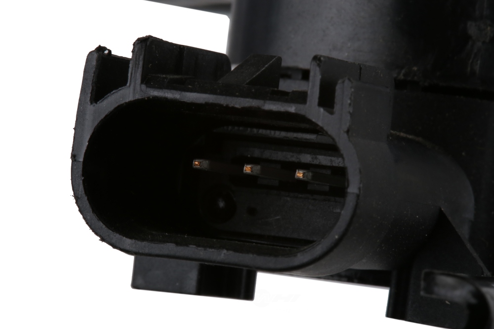 GM Genuine Parts 84361023 Front Suspension 4 Corner Leveling System Position Sensor