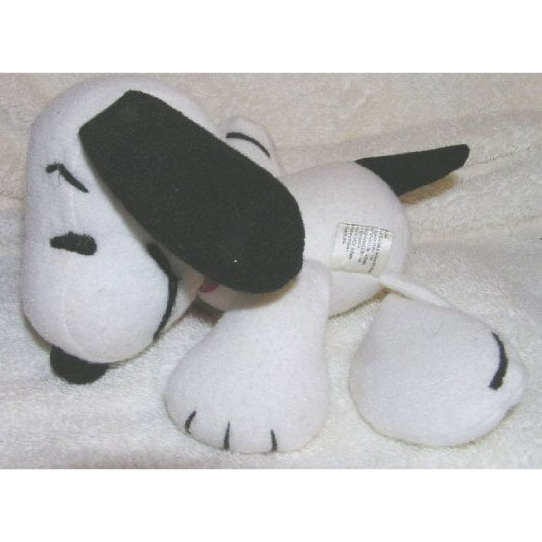 Uniqlo Kaws Peanuts Snoopy Plush Toy and Clothes 