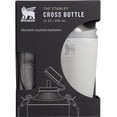 thumbnail image 3 of Botella de viaje Stanley Cross Botella de acero inoxidable reciclado de 680 ml, 3 of 6