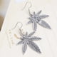 thumbnail image 4 of Aretes de Forma hoja perfecl de Metal Color Plata para Mujer, 4 of 8